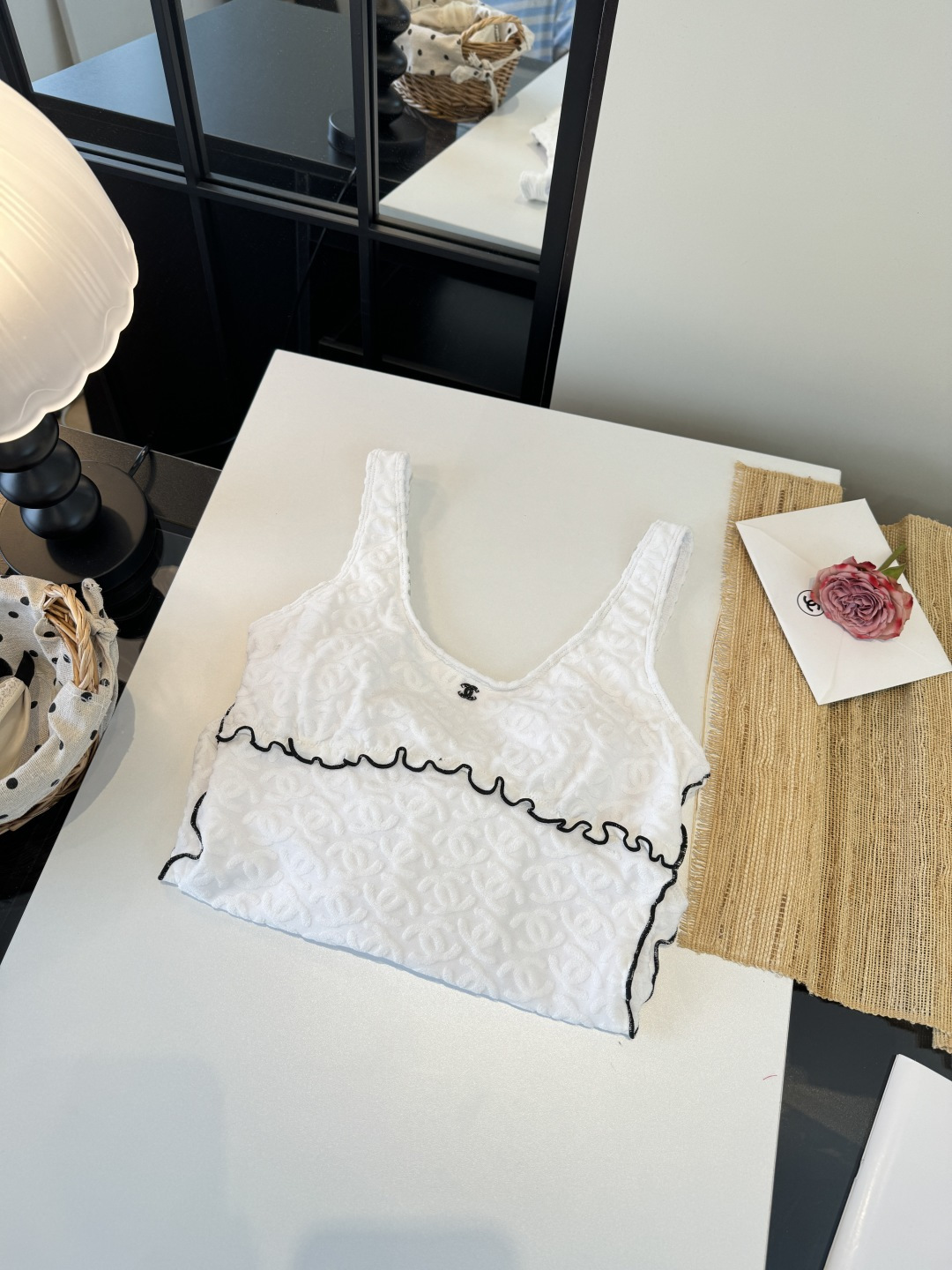 。Chanel 香奈儿连体泳衣 😍🥰适合多种场景的游泳衣🏊‍♀️海边 游泳池 温泉 水上乐园 漂流都可以