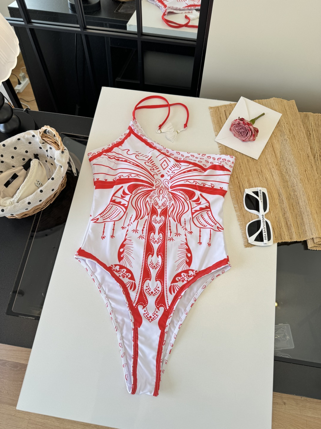 。范思哲VERSACE新款连体泳衣S M L XL