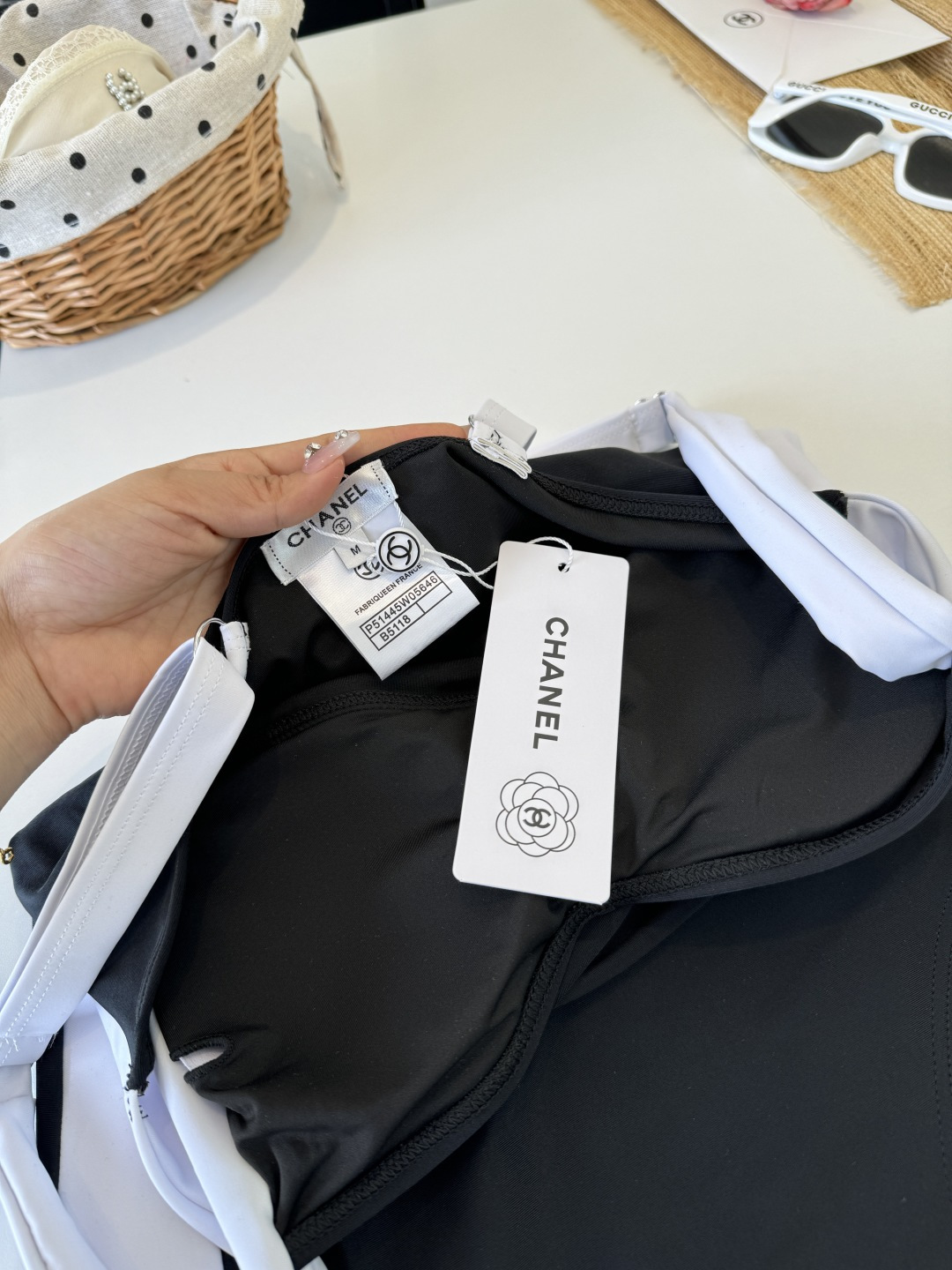 。Chanel香奈儿新款连体泳衣S M L XL