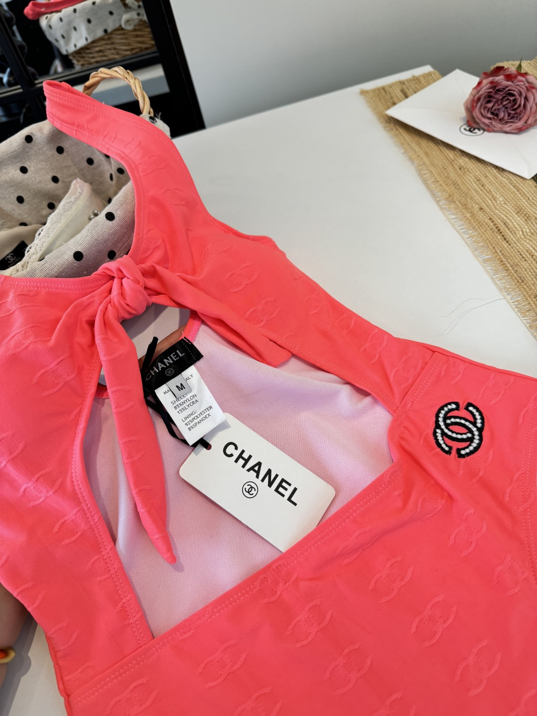 。Chanel香奈儿新款连体泳衣S M L XL