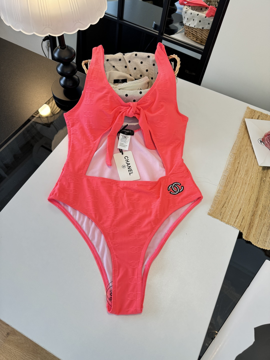 。Chanel香奈儿新款连体泳衣S M L XL