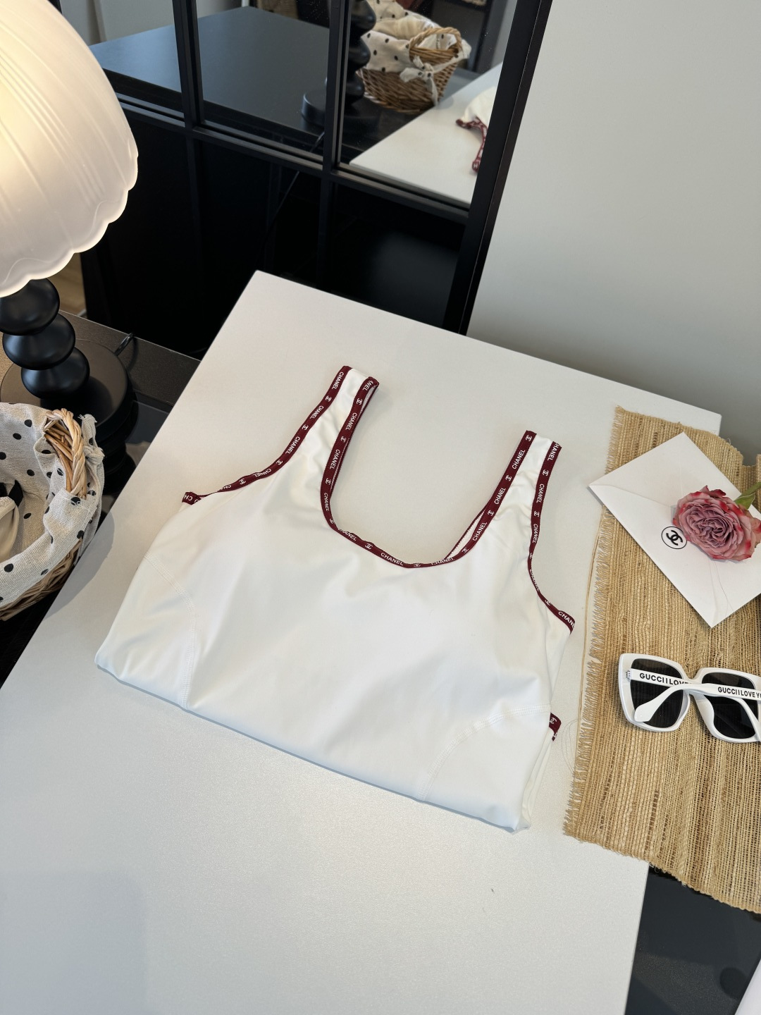 。Chanel香奈儿新款连体泳衣S M L XL