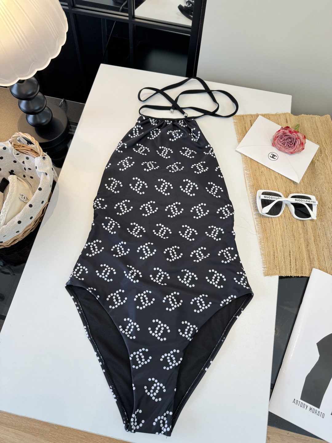 。Chanel香奈儿新款连体泳衣S M L XL