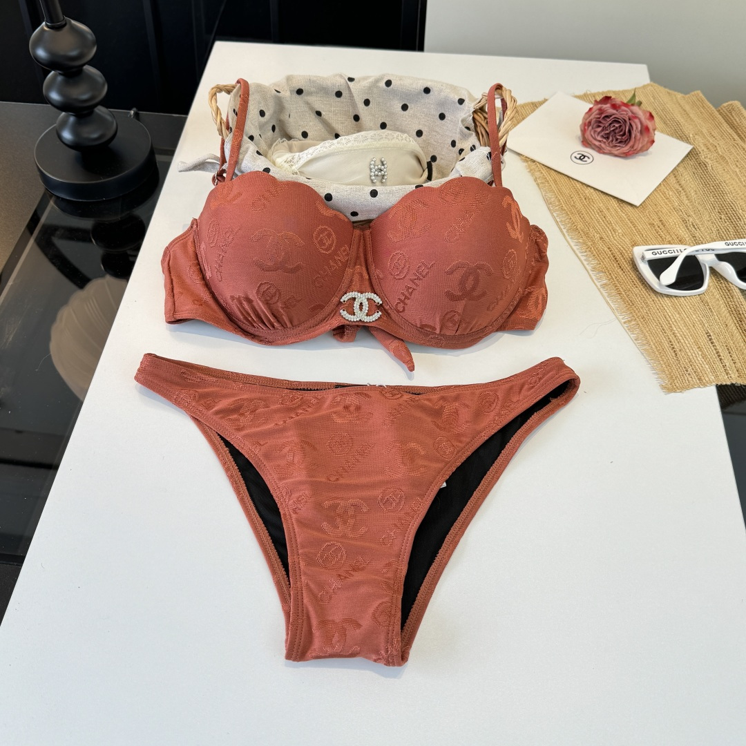 。Chanel香奈儿新款分体带钢圈比基尼泳衣S M L XL