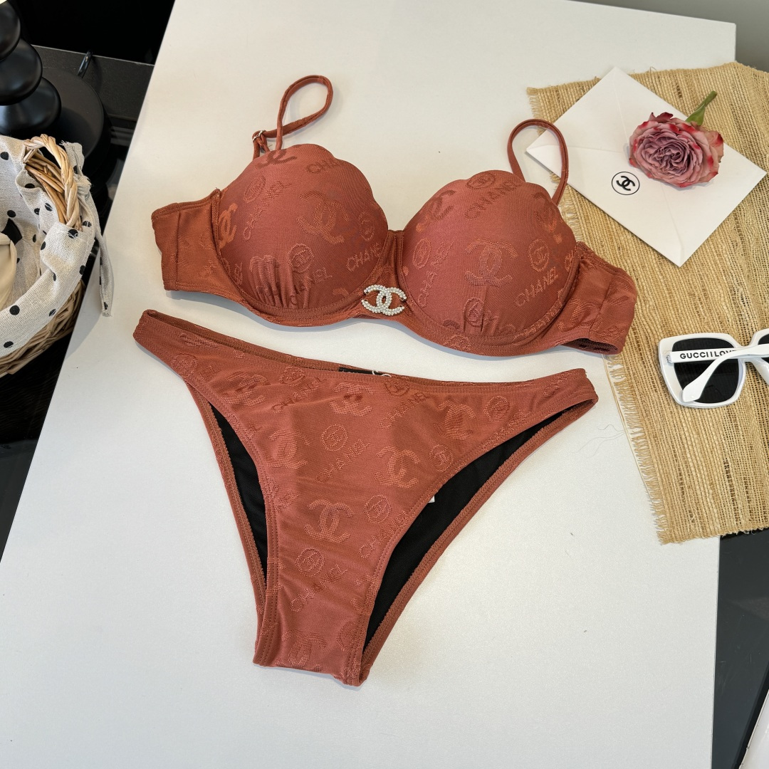 。Chanel香奈儿新款分体带钢圈比基尼泳衣S M L XL