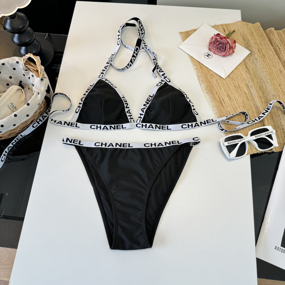 。Chanel香奈儿新款分体比基尼泳衣S M L XL