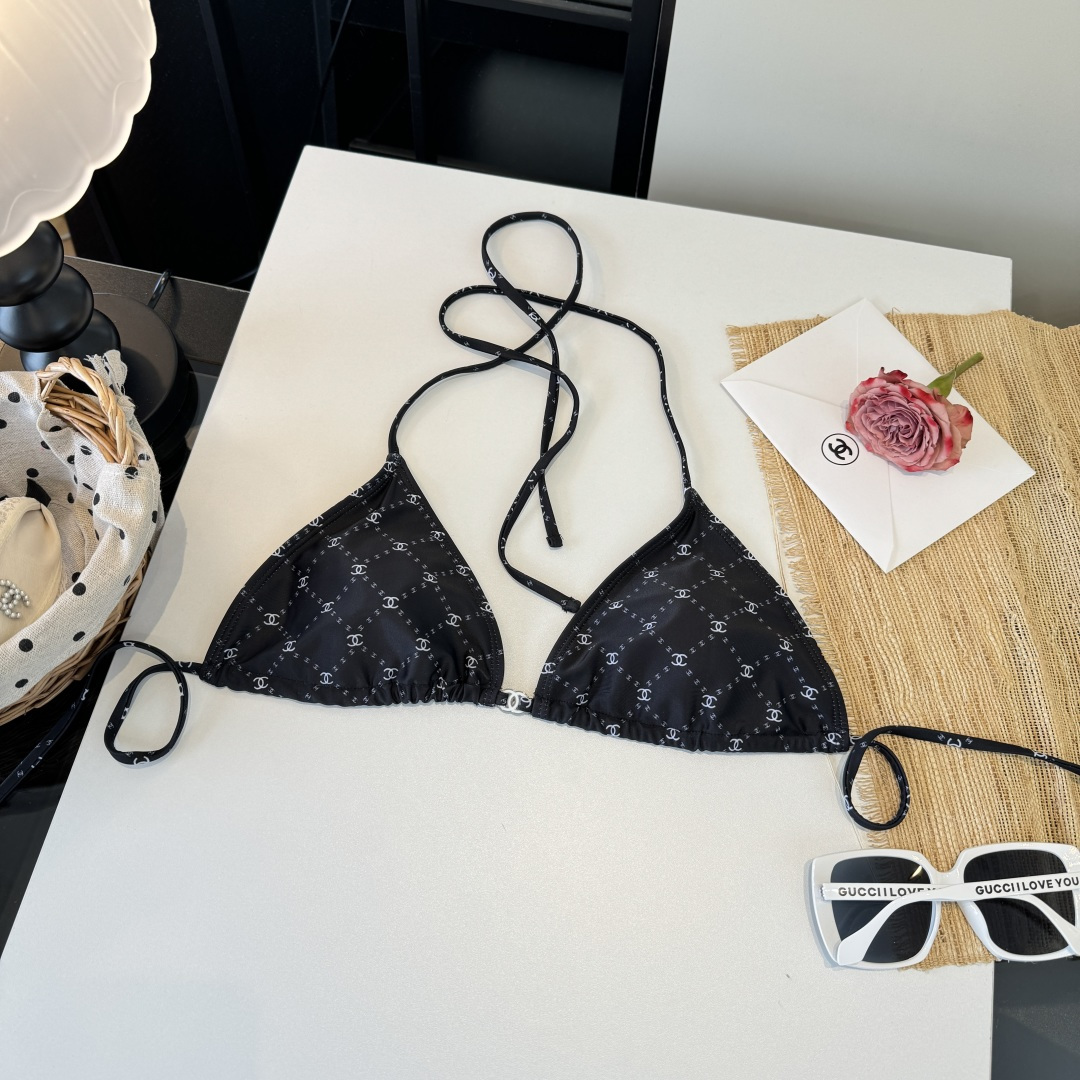 。Chanel香奈儿新款分体比基尼泳衣S M L XL