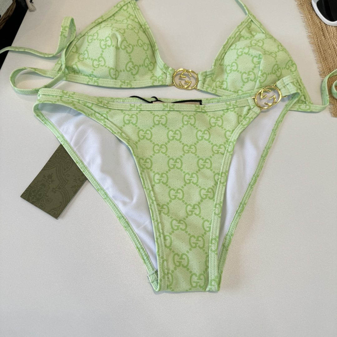 。Gucci古奇比基尼👙 上身超级棒！同步各大专柜发售，自然而然呈现时尚感！十分减龄，具有年轻活力。 码