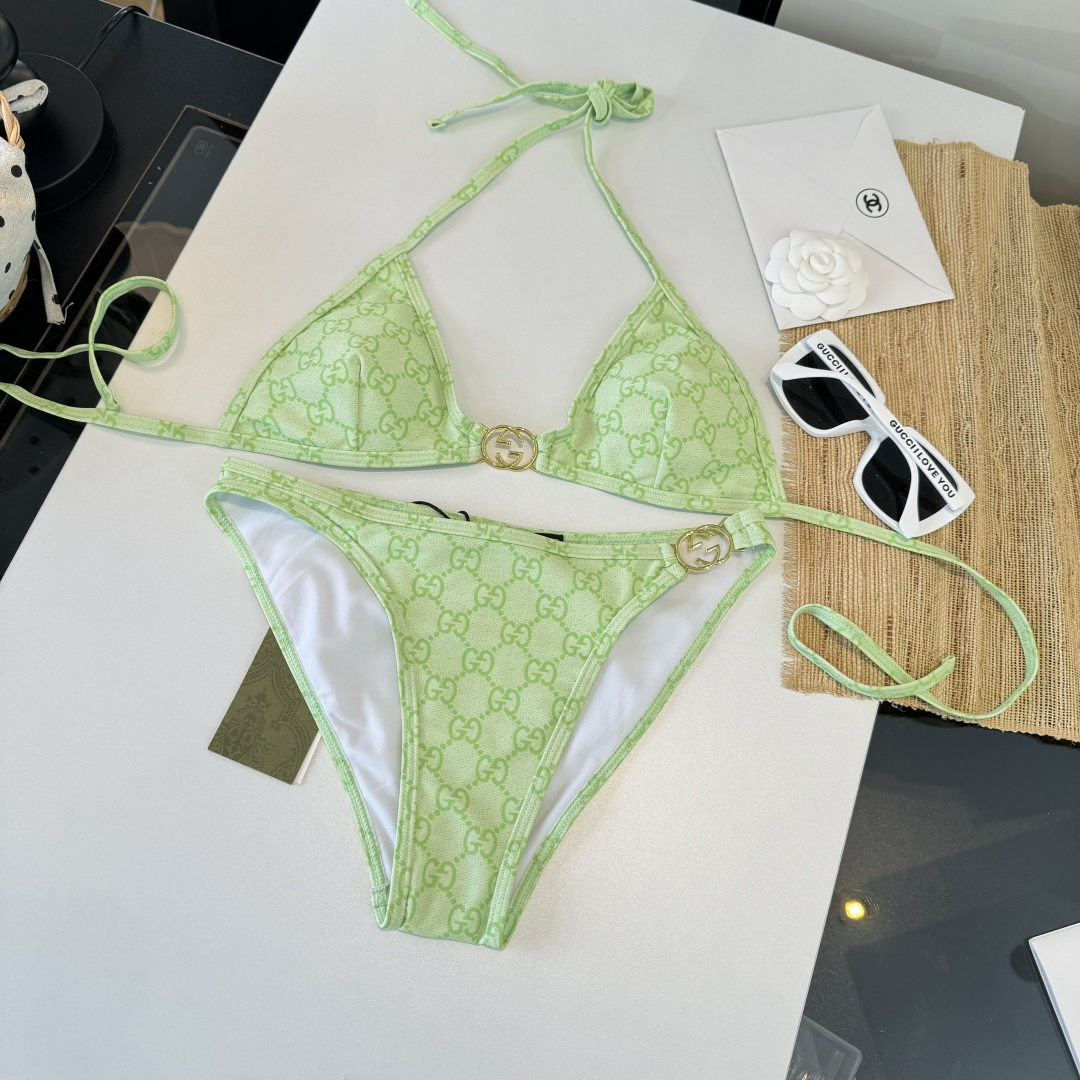 。Gucci古奇比基尼👙 上身超级棒！同步各大专柜发售，自然而然呈现时尚感！十分减龄，具有年轻活力。 码