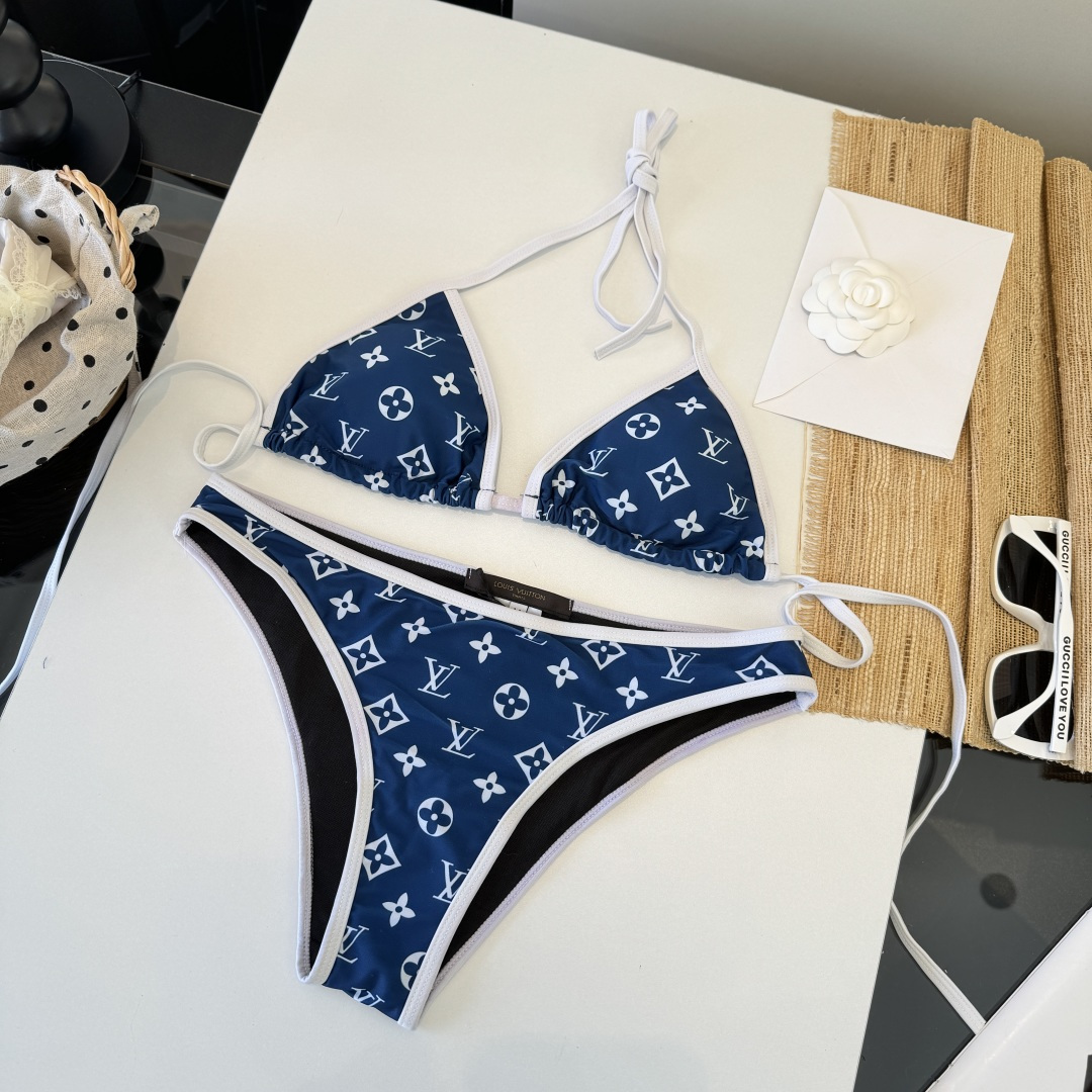 。LV路易威登 比基尼👙 上身超级棒！同步各大专柜发售，自然而然呈现时尚感！十分减龄，具有年轻活力。 码