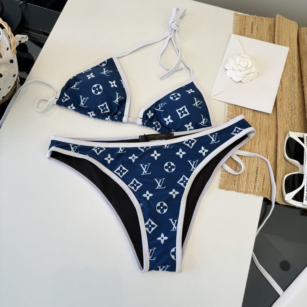。LV路易威登 比基尼👙 上身超级棒！同步各大专柜发售，自然而然呈现时尚感！十分减龄，具有年轻活力。 码