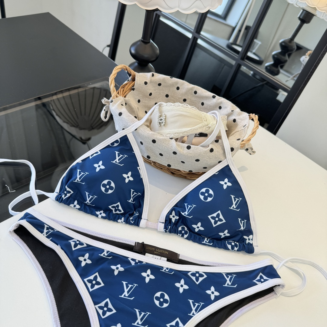 。LV路易威登 比基尼👙 上身超级棒！同步各大专柜发售，自然而然呈现时尚感！十分减龄，具有年轻活力。 码