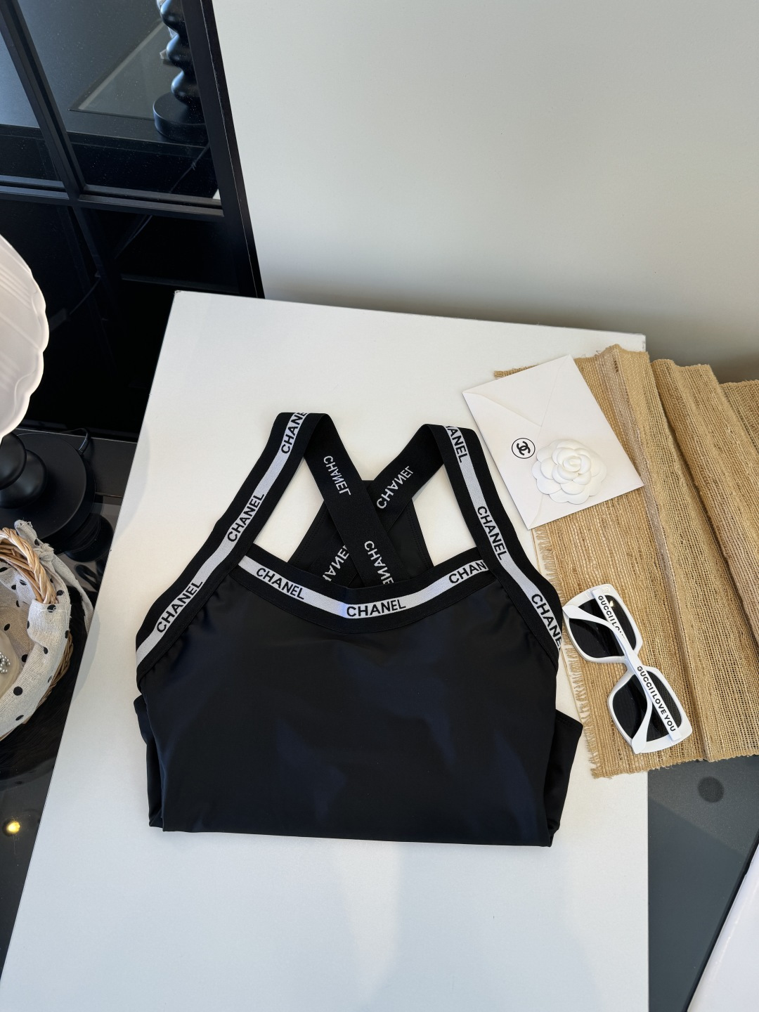 。Chanel香奈儿新款连体泳衣S M L XL