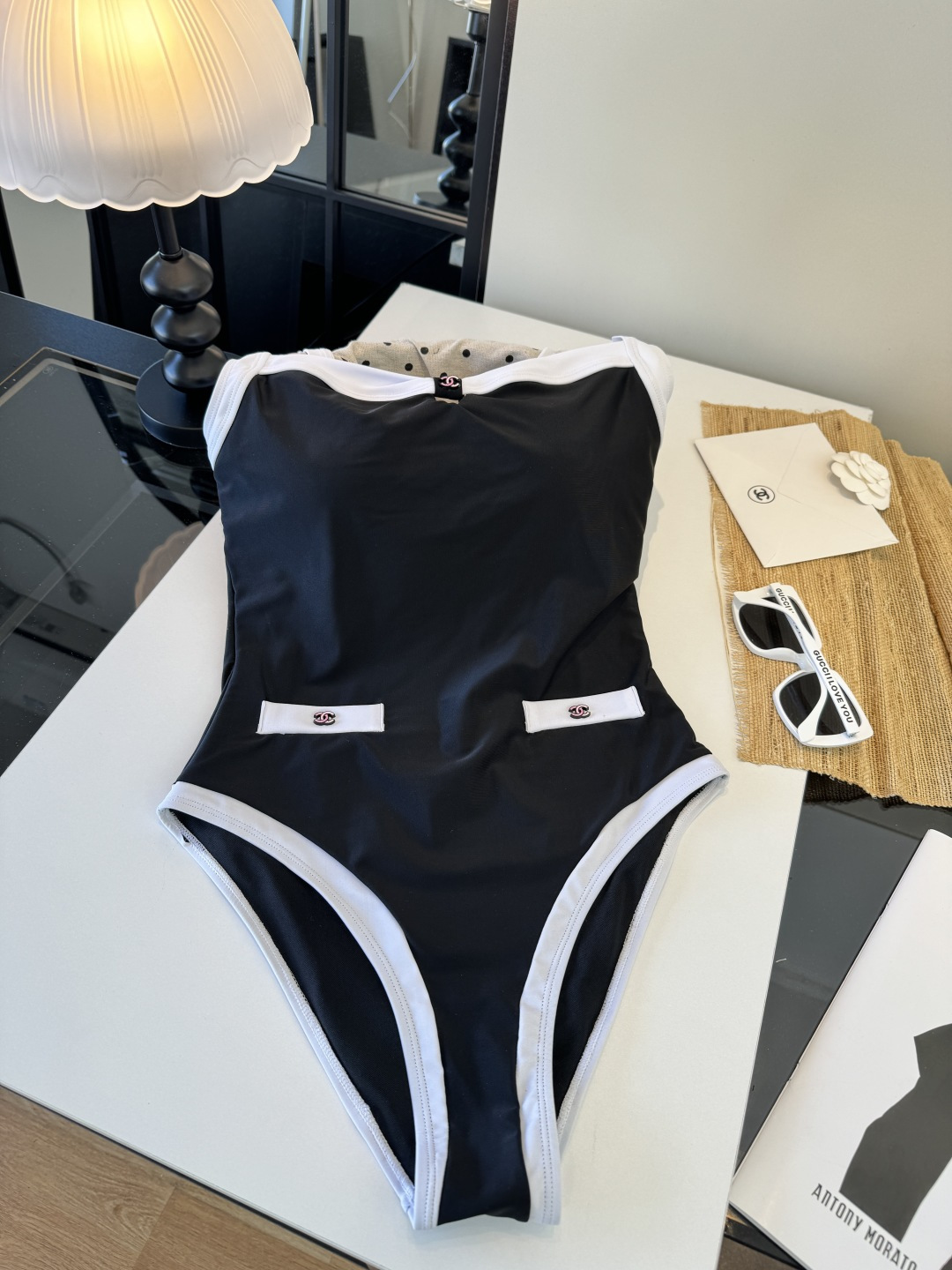 。Chanel香奈儿新款连体泳衣S M L XL