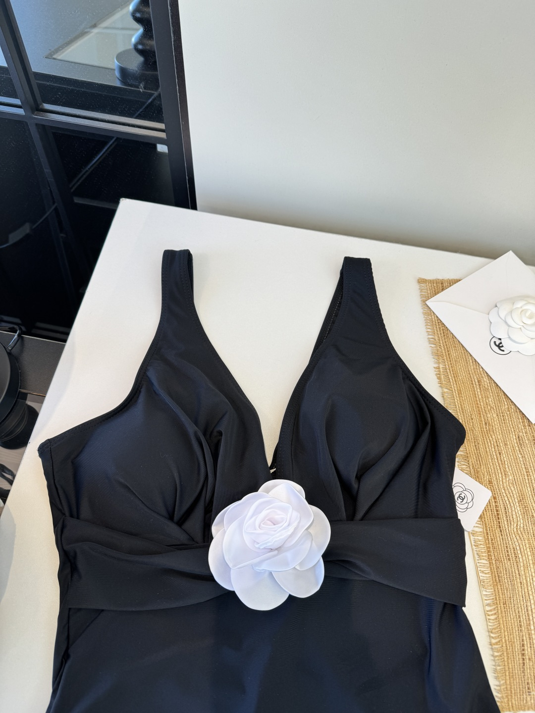 。Chanel香奈儿新款连体泳衣S M L XL