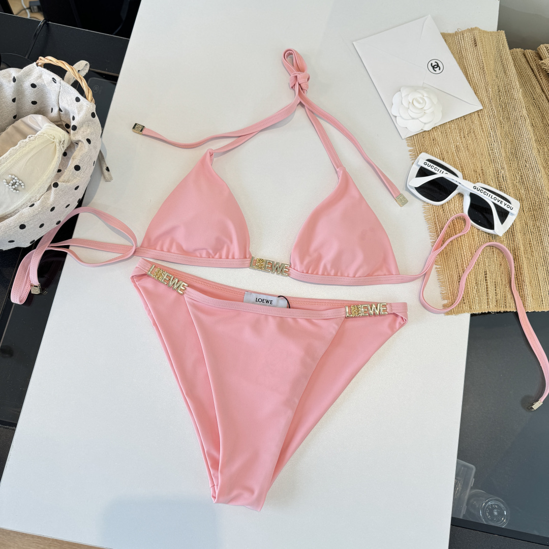 。罗意威LOEWE新款比基尼泳衣👙❤️😍🥰适合多种场景的游泳衣🏊‍♀️海边 游泳池 温泉 水上乐园 漂流