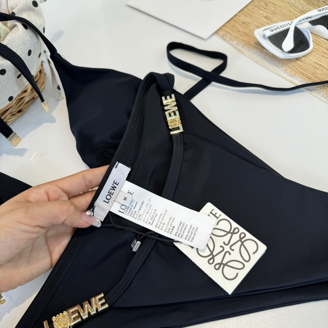 。罗意威LOEWE新款比基尼泳衣👙❤️😍🥰适合多种场景的游泳衣🏊‍♀️海边 游泳池 温泉 水上乐园 漂流