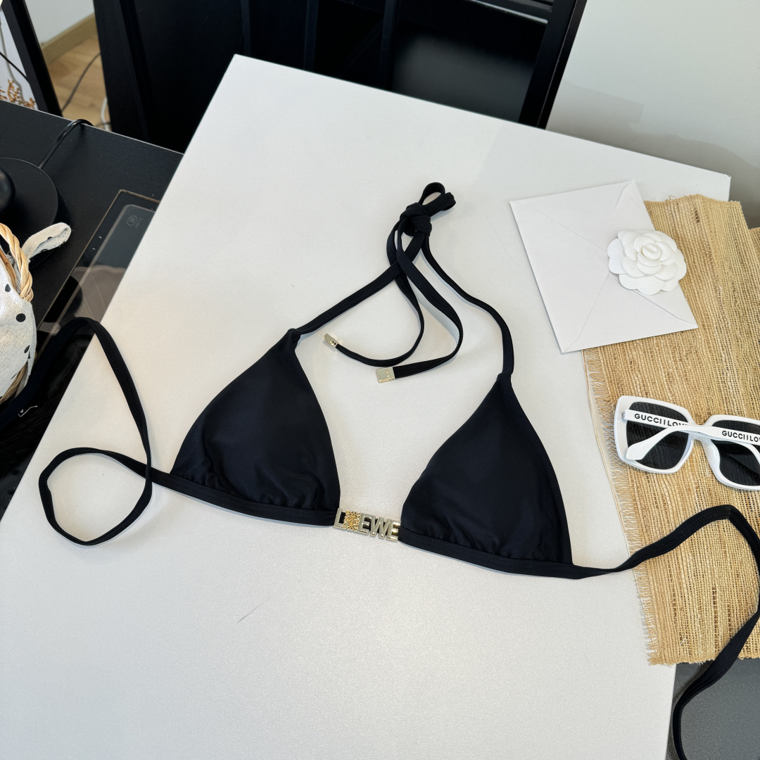 。罗意威LOEWE新款比基尼泳衣👙❤️😍🥰适合多种场景的游泳衣🏊‍♀️海边 游泳池 温泉 水上乐园 漂流