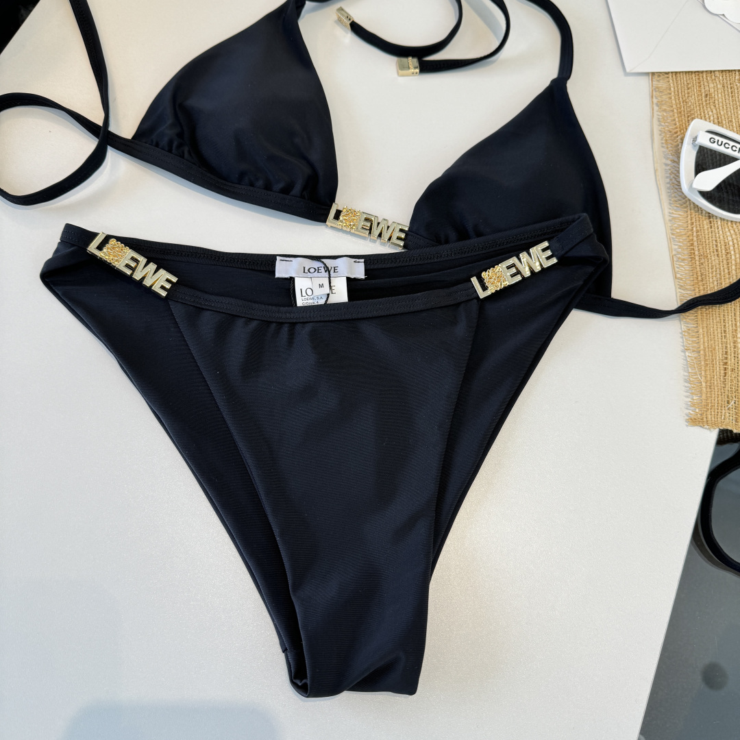 。罗意威LOEWE新款比基尼泳衣👙❤️😍🥰适合多种场景的游泳衣🏊‍♀️海边 游泳池 温泉 水上乐园 漂流