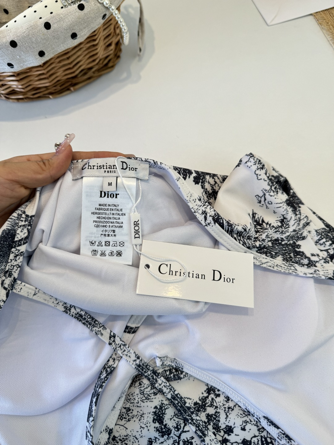 。Dior迪奥官方新款连体泳衣比基尼，S M L XL