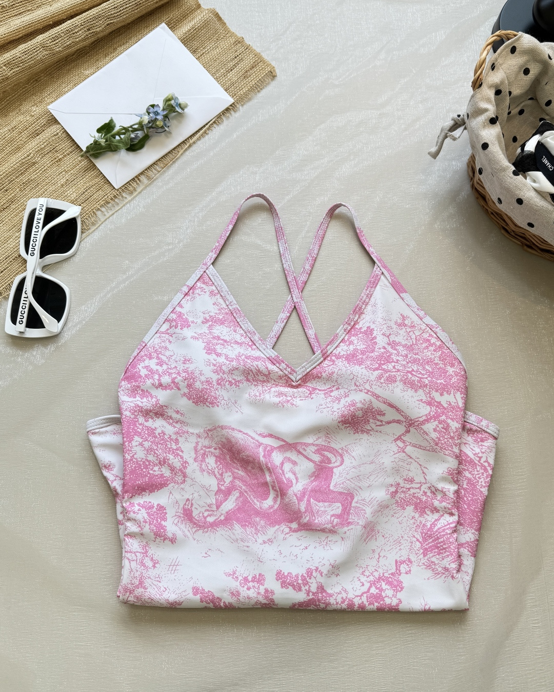 。Dior迪奥官方新款连体泳衣比基尼，S M L XL