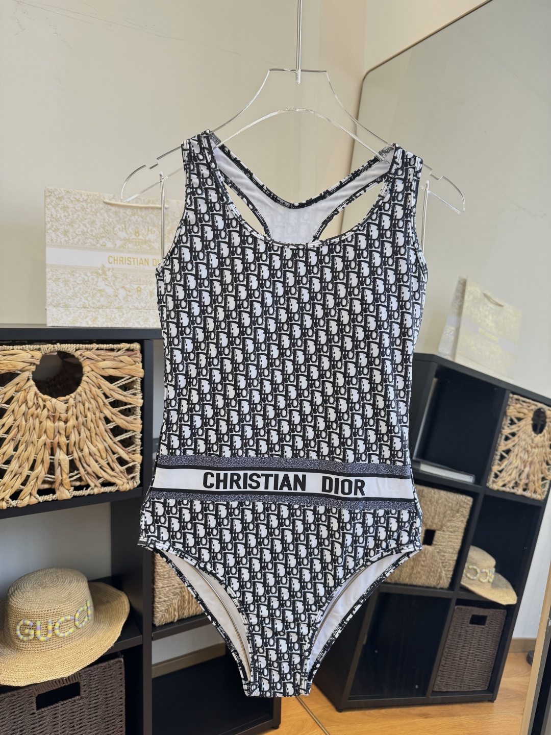 。Dior迪奥官方新款连体泳衣比基尼，S M L XL