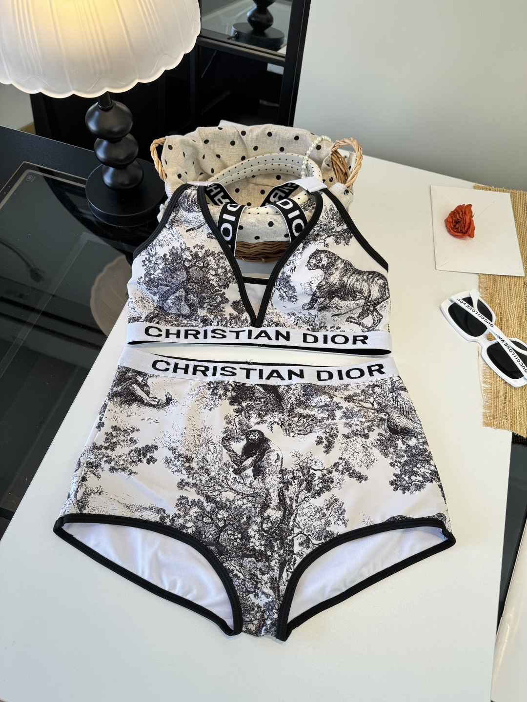 。Dior迪奥官方新款分体泳衣比基尼，S M L XL