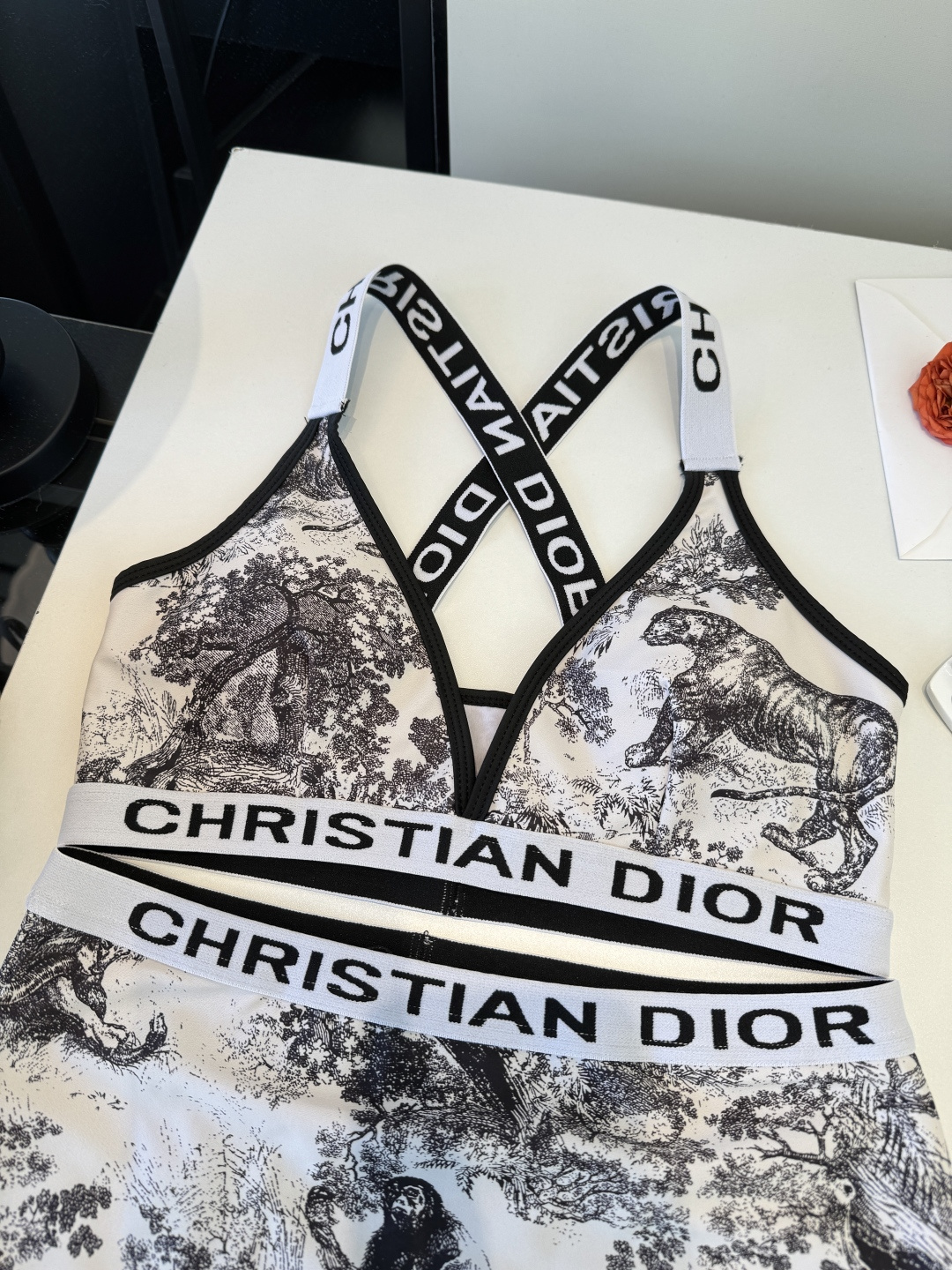 。Dior迪奥官方新款分体泳衣比基尼，S M L XL