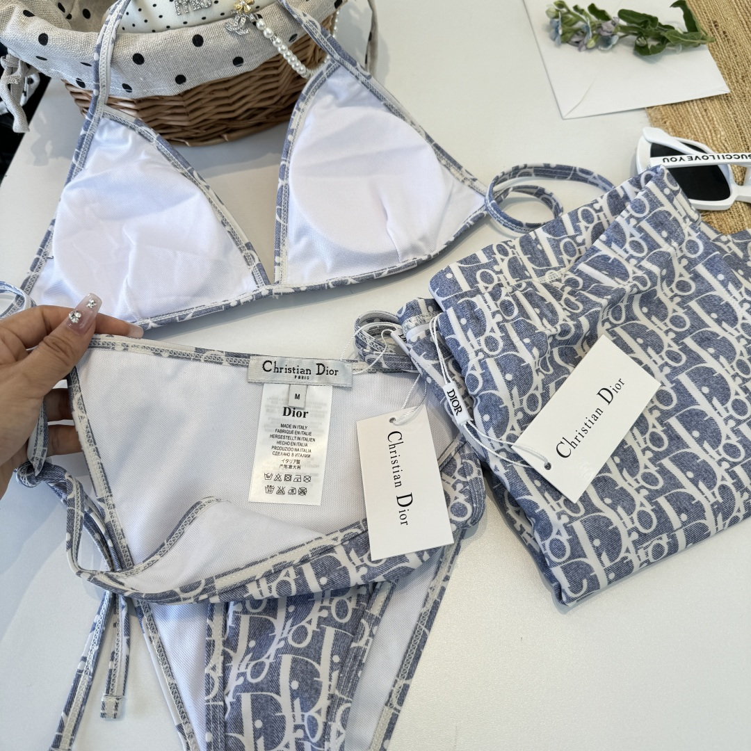 。Dior迪奥官方新款分体三件套 泳衣比基尼，S M L XL