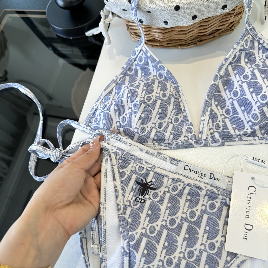 。Dior迪奥官方新款分体三件套 泳衣比基尼，S M L XL