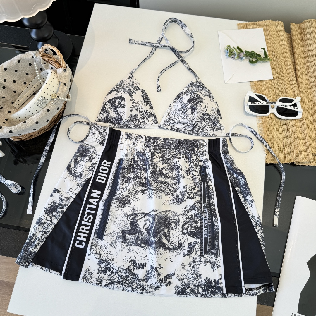 。Dior迪奥官方新款分体三件套 泳衣比基尼，S M L XL