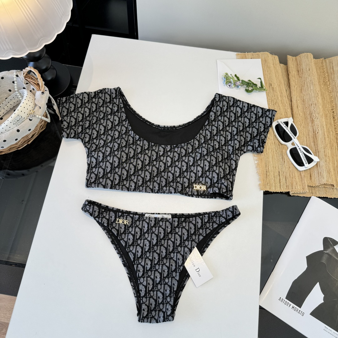 。Dior迪奥官方新款分体泳衣比基尼，S M L XL