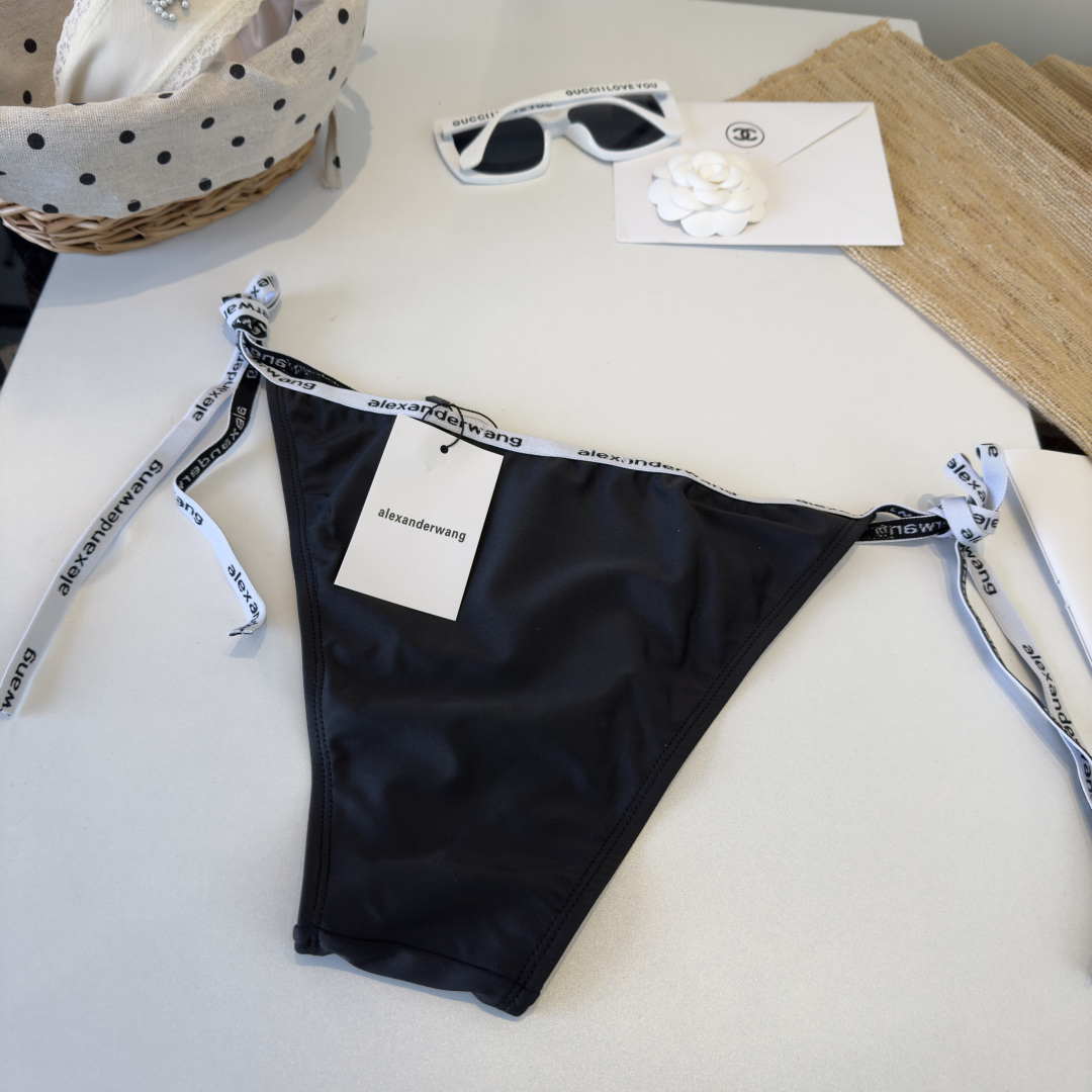 。Alexanderwang新款分体比基尼👙，超级性感百搭，S M L XL