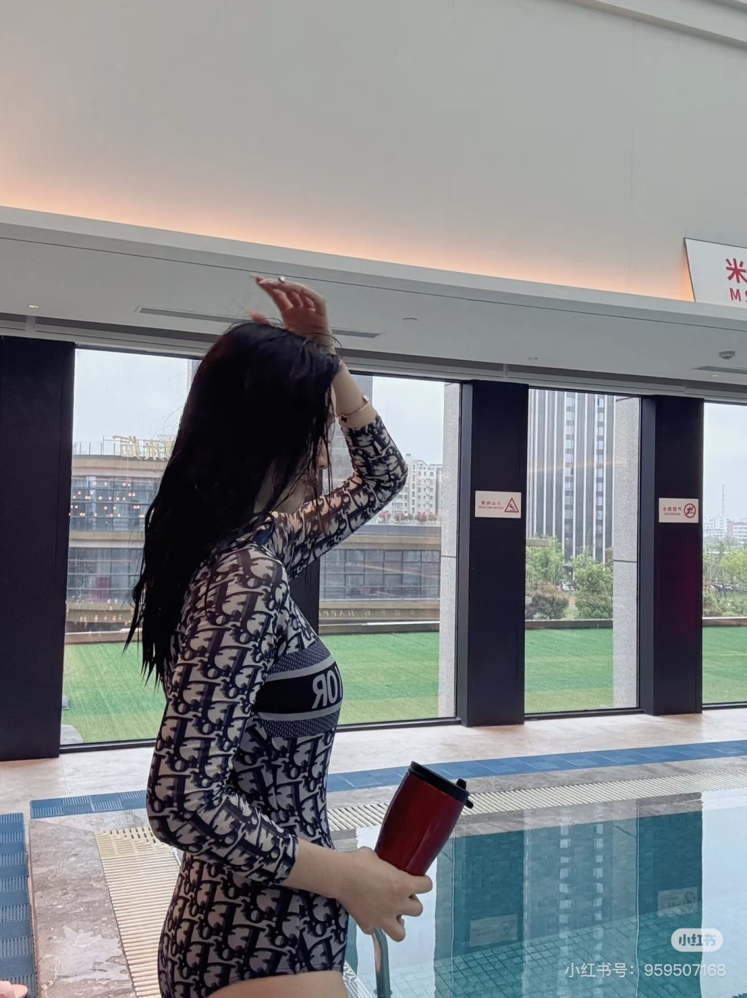 NO:754417,Dior Dior's new wetsuit, discreet swimsuit, full of personality, super water snake waist, must-have SM L19860909Dior迪奥年新款潜水服,小心机泳衣,个性十足,超显水蛇腰,出游必备SM L XL泳衣泳裤比基尼,泳衣，泳裤，比基尼,dior,dior,swimsuits,bikinis,accessory