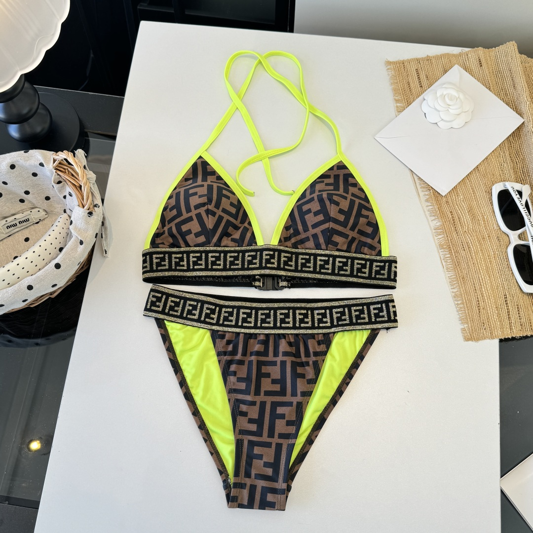 NO:754461,FD Fendi bikini top is super awesome!  It is sold at all major counters simultaneously, naturally showing a sense of fashion!  Very age-reducing, with youthful vitality. Size S M L XL swimsuit, swimming trunks bikini, swimsuit, swimming trunks, bikini, fendi, swimsuits, bikinis19860909FD芬迪比基尼 上身超级棒！同步各大专柜发售,自然而然呈现时尚感！十分减龄,具有年轻活力. 码数S M L XL泳衣泳裤比基尼,泳衣，泳裤，比基尼,fendi,swimsuits,bikinis,accessory
