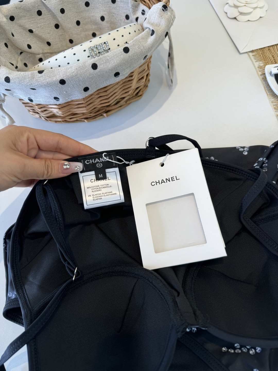 。Chanel香奈儿新款比基尼泳衣👙❤️😍🥰适合多种场景的游泳衣🏊‍♀️海边 游泳池 温泉 水上乐园 漂