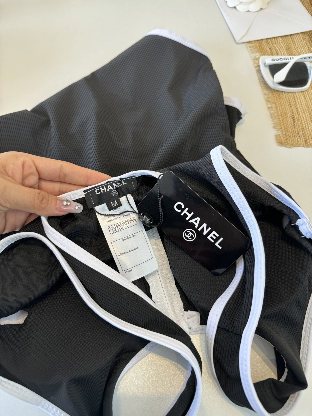 。Chanel香奈儿新款连体泳衣👙❤️😍🥰适合多种场景的游泳衣🏊‍♀️海边 游泳池 温泉 水上乐园 漂流