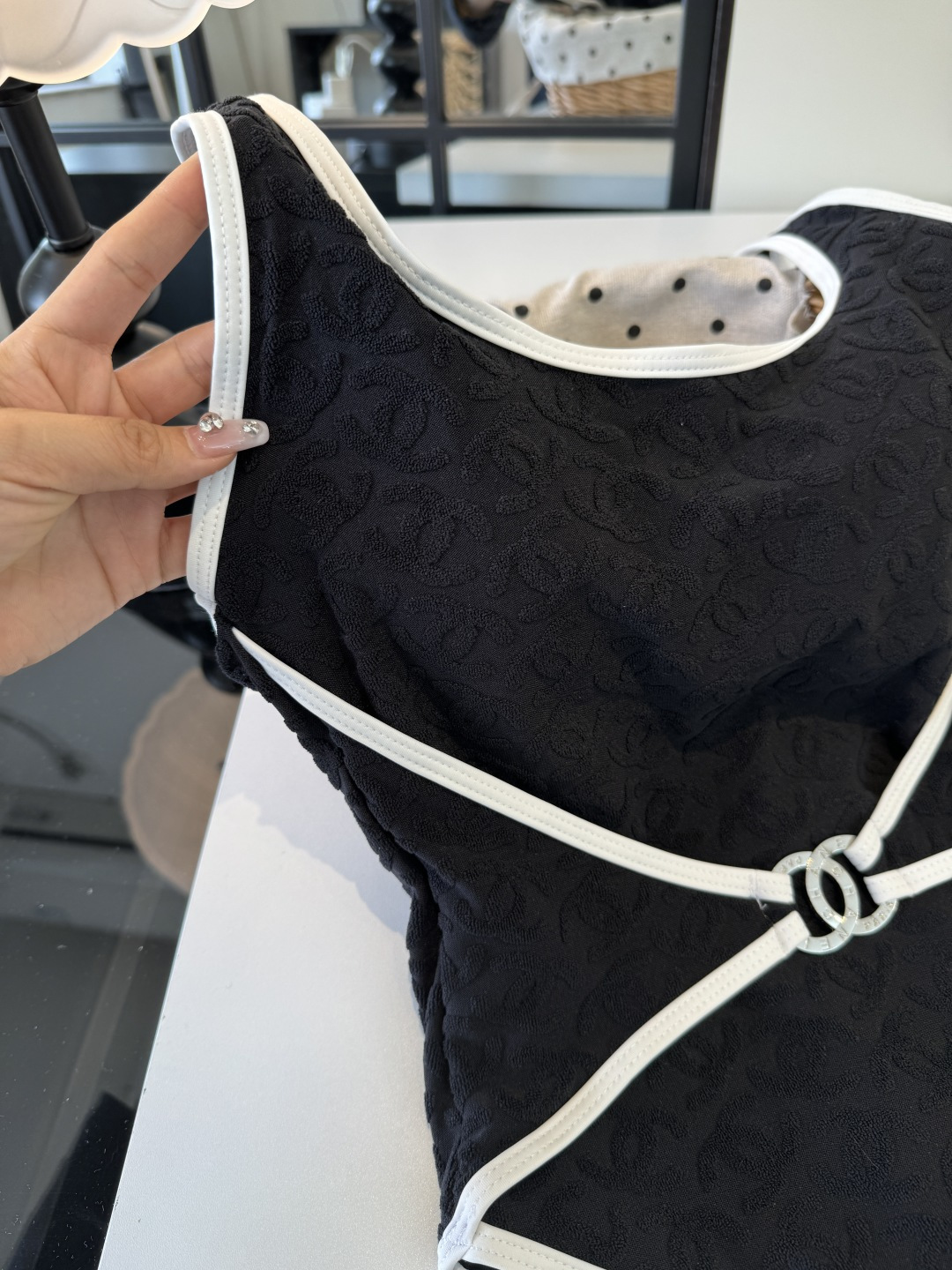 。Chanel香奈儿新款连体泳衣👙❤️😍🥰适合多种场景的游泳衣🏊‍♀️海边 游泳池 温泉 水上乐园 漂流