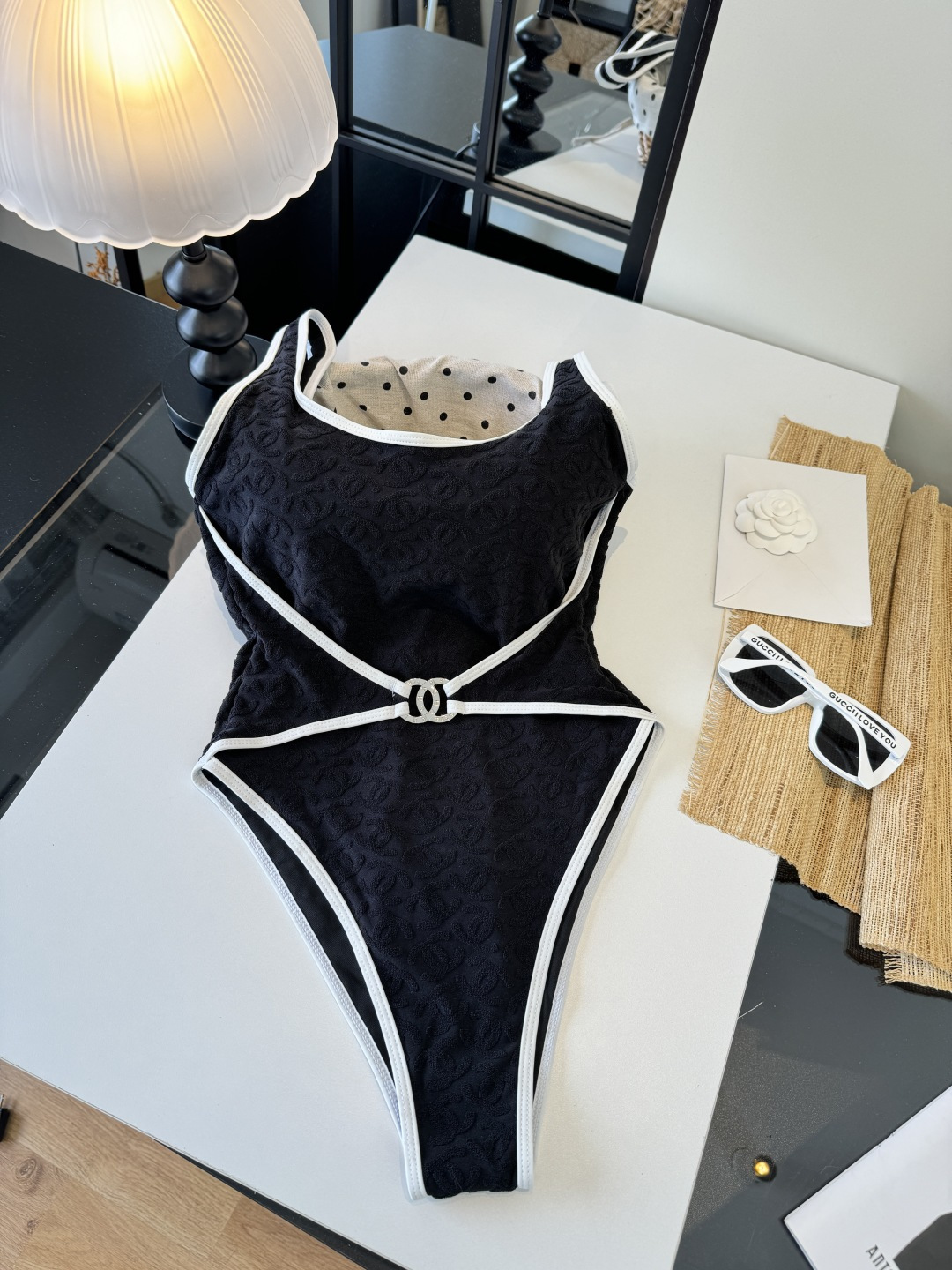 。Chanel香奈儿新款连体泳衣👙❤️😍🥰适合多种场景的游泳衣🏊‍♀️海边 游泳池 温泉 水上乐园 漂流