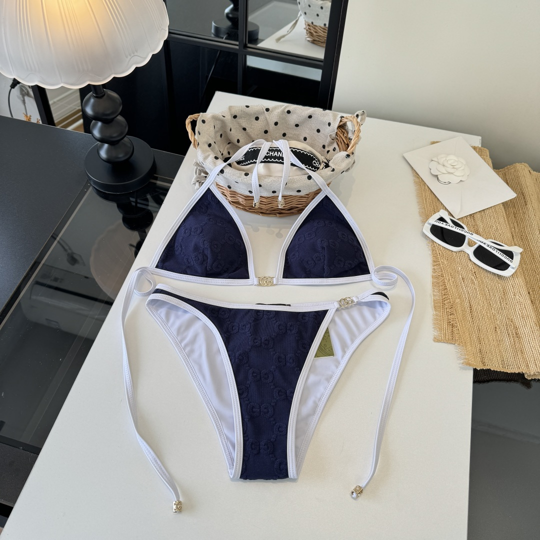 Gucci古奇分体泳衣👙 上身超级棒！同步各大专柜发售，自然而然呈现时尚感！十分减龄，具有年轻活力。 码