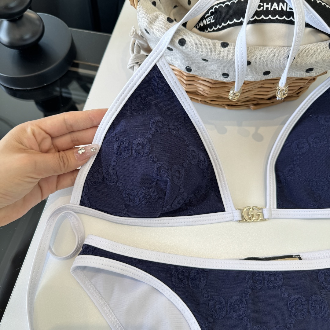 Gucci古奇分体泳衣👙 上身超级棒！同步各大专柜发售，自然而然呈现时尚感！十分减龄，具有年轻活力。 码