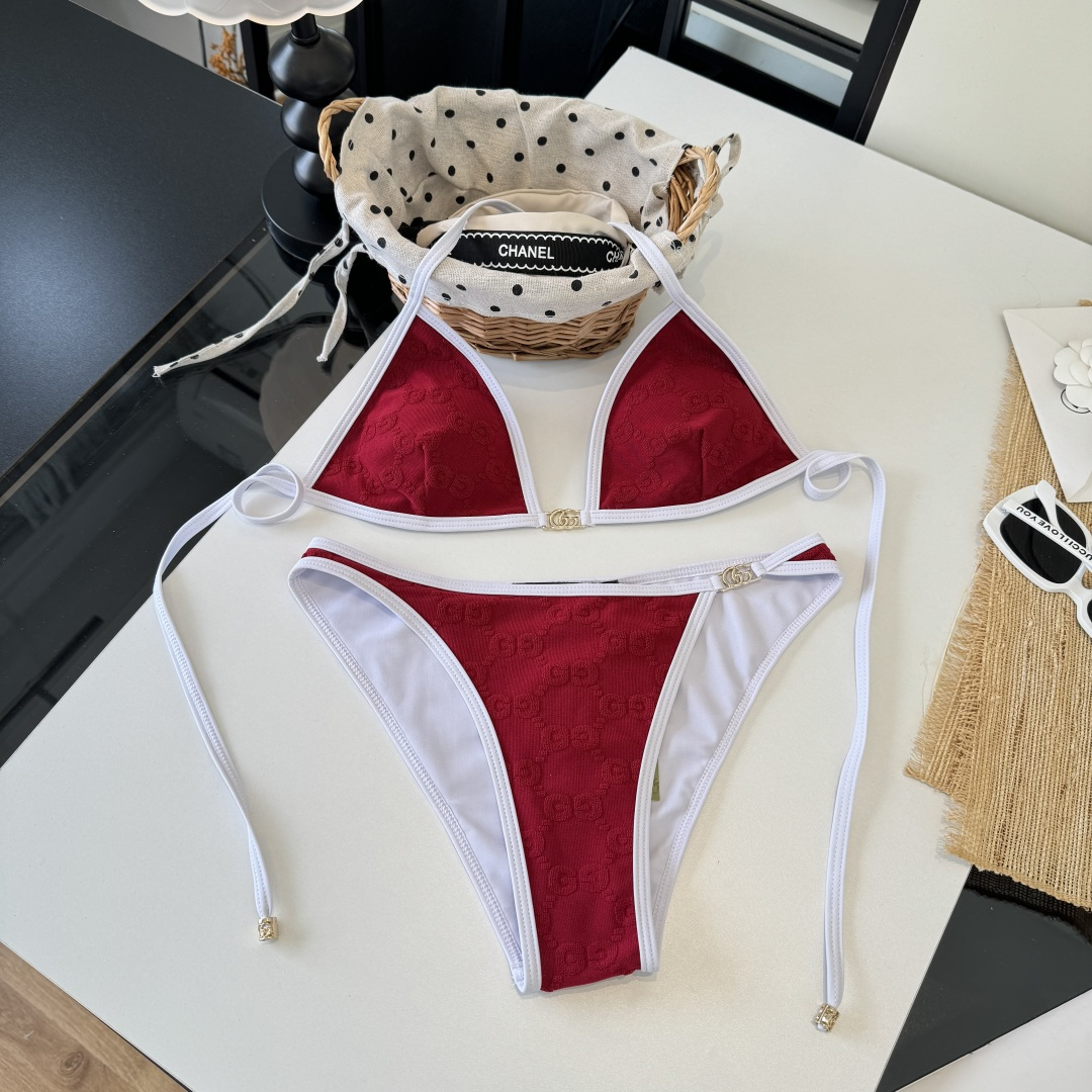 Gucci古奇分体泳衣👙 上身超级棒！同步各大专柜发售，自然而然呈现时尚感！十分减龄，具有年轻活力。 码