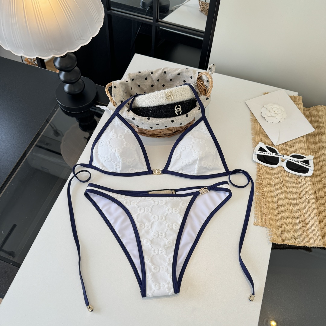 Gucci古奇分体泳衣👙 上身超级棒！同步各大专柜发售，自然而然呈现时尚感！十分减龄，具有年轻活力。 码
