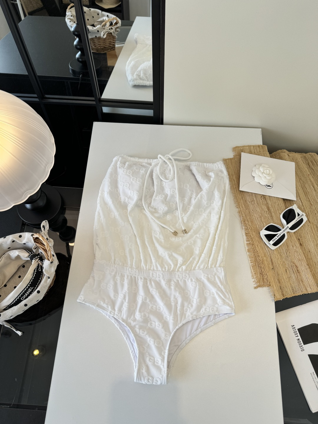 。Gucci古奇连体泳衣👙 上身超级棒！同步各大专柜发售，自然而然呈现时尚感！十分减龄，具有年轻活力。 