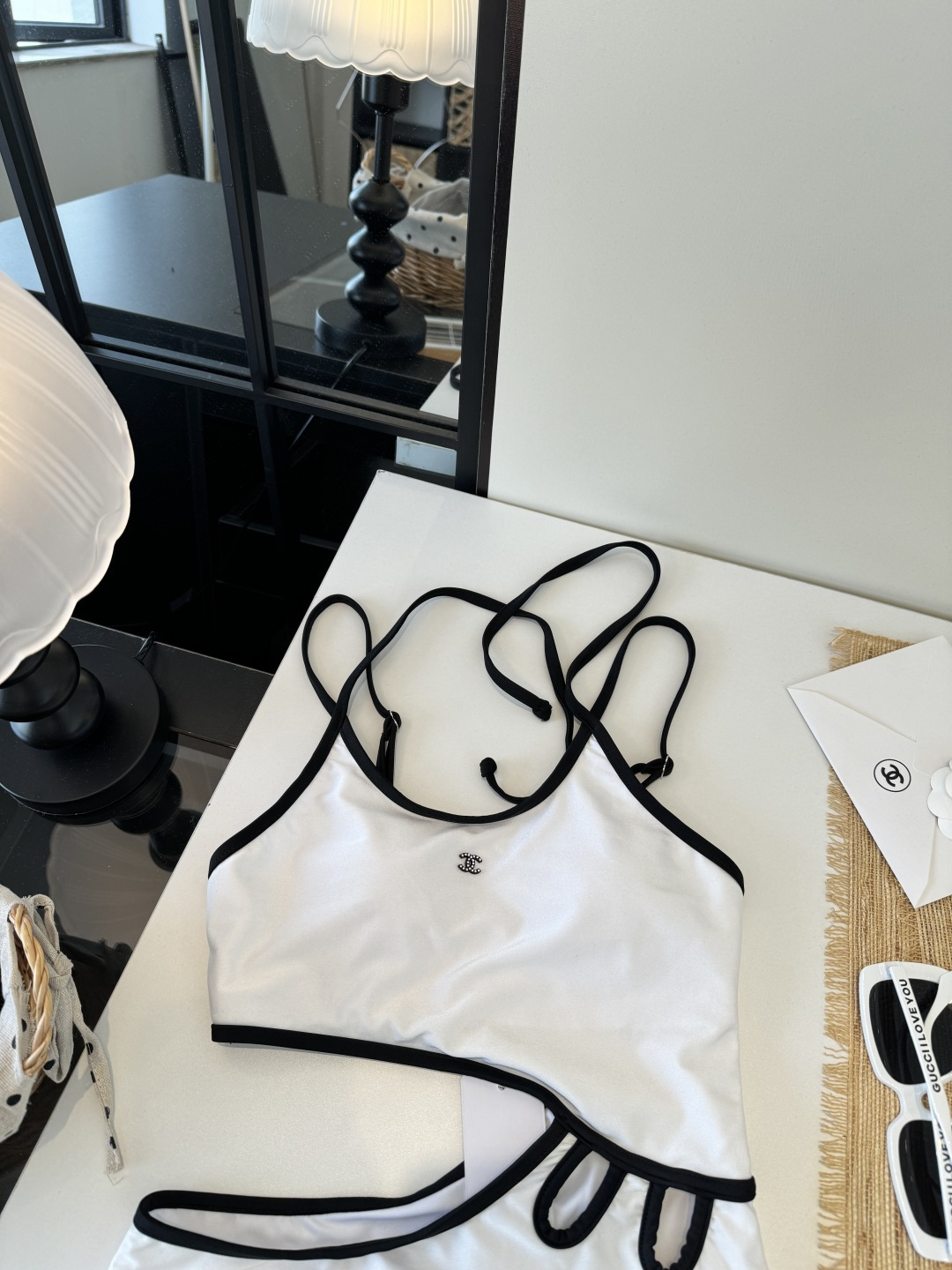 。Chanel香奈儿新款连体比基尼泳衣S M L XL