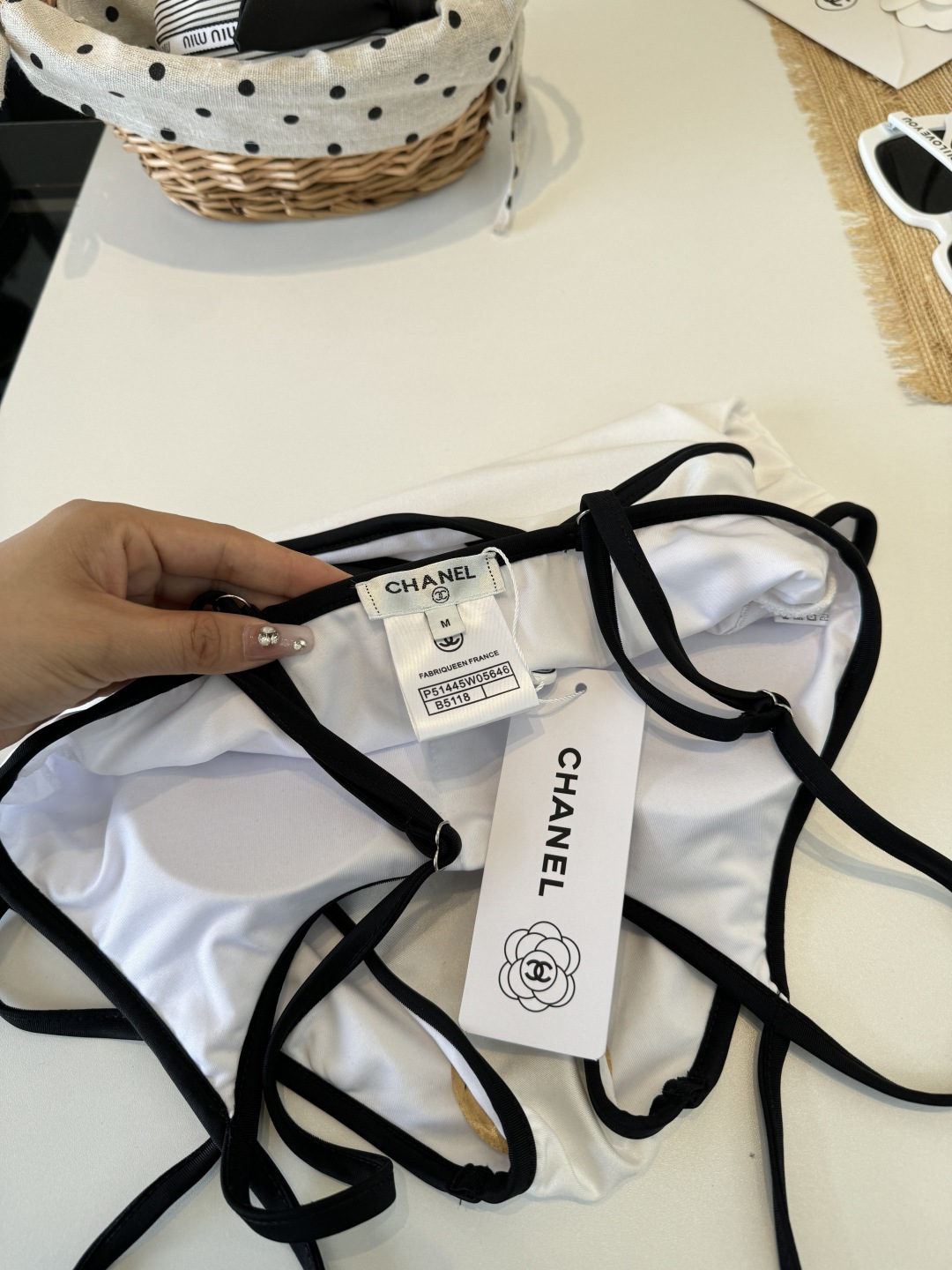 。Chanel香奈儿新款连体比基尼泳衣S M L XL