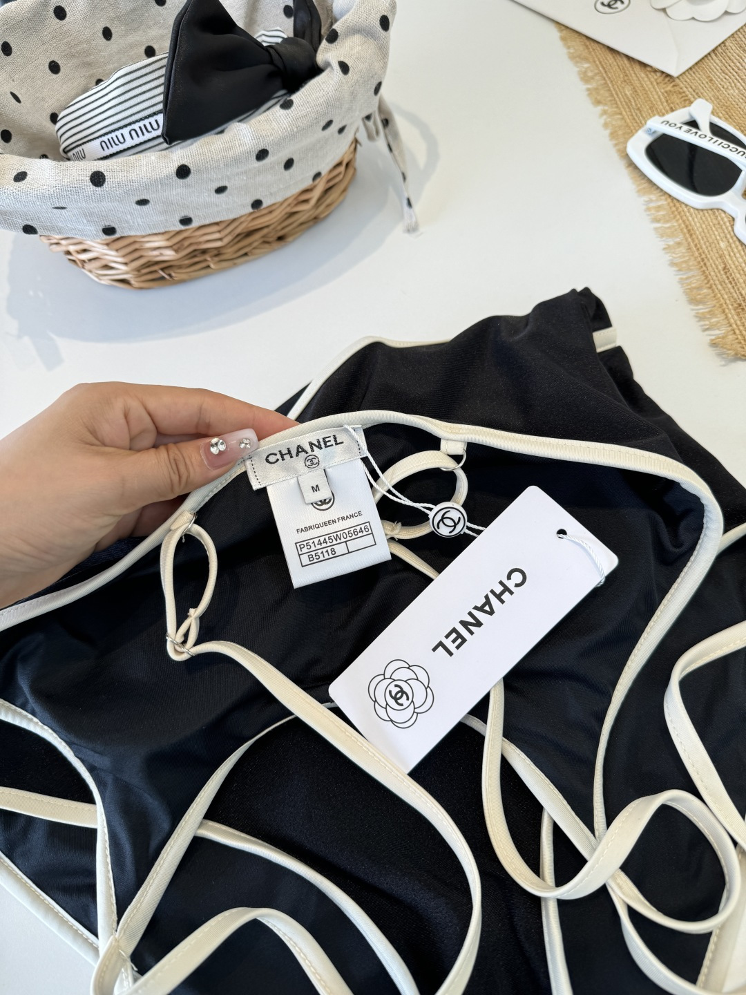 。Chanel香奈儿新款连体比基尼泳衣S M L XL