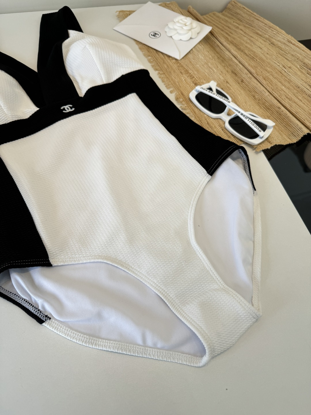 。Chanel香奈儿分体比基尼👙泳衣，S M L XL