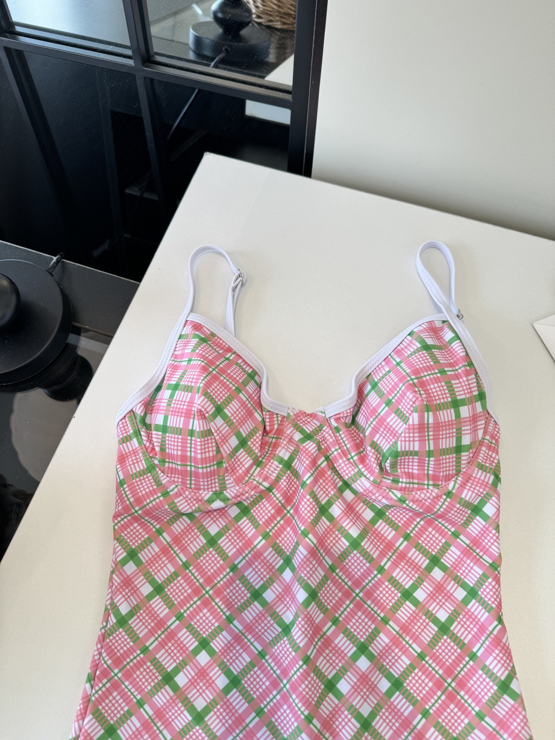 。Burberry巴宝莉格子连体泳衣比基尼👙S M L XL