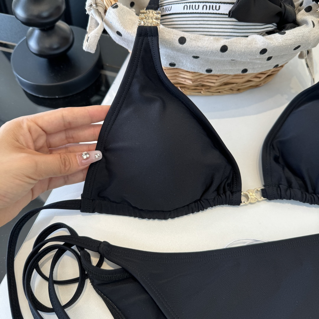 。Celine赛琳新款比基尼👙泳衣，S M L XL